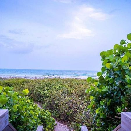 Beach House W/Putting Green/Game Rm/Rooftop Deck Cocoa Beach Dış mekan fotoğraf