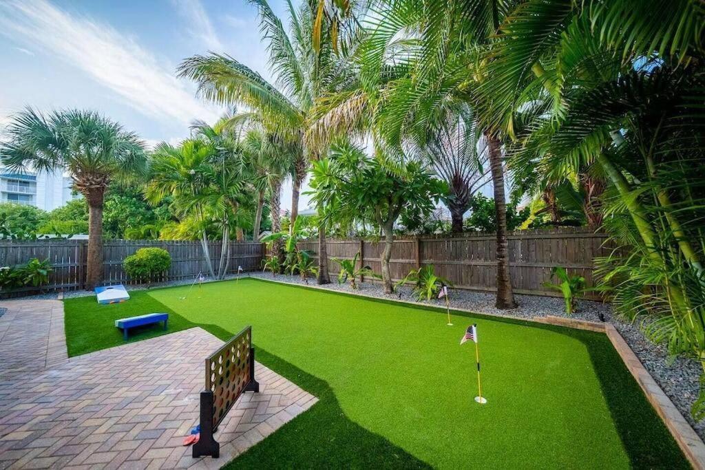 Beach House W/Putting Green/Game Rm/Rooftop Deck Cocoa Beach Dış mekan fotoğraf